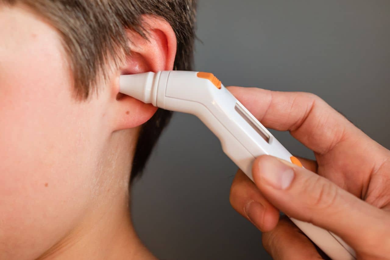 Swimmer's Ear Vs. Ear Infection: What's The Difference?