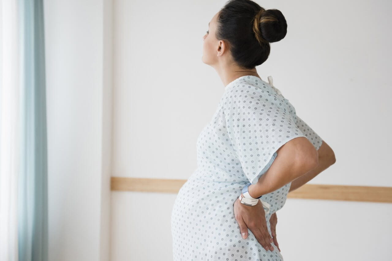 Back Labor Pain, Signs, Symptoms — What Does Back Labor Feel Like?