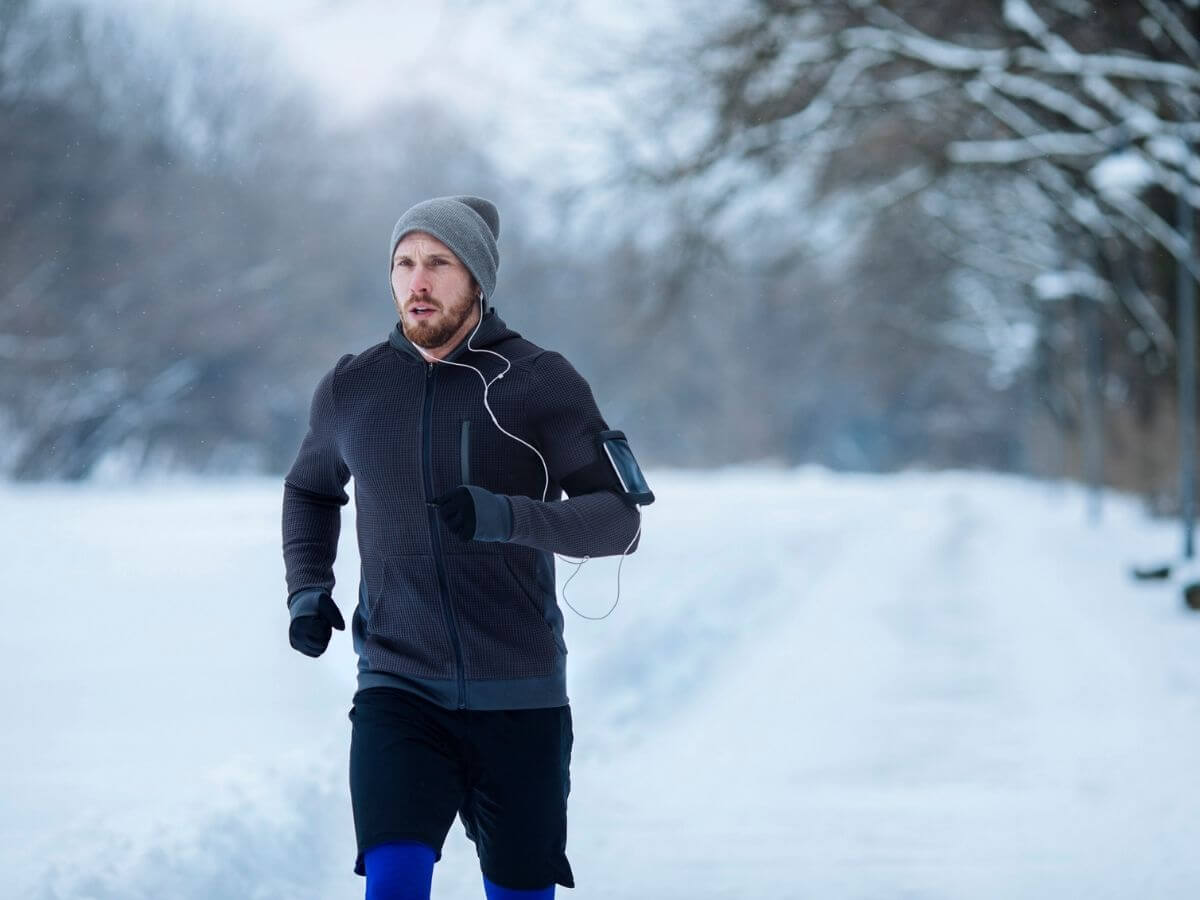 How to Exercise Safely During Another COVID-19 Winter - Baptist Health