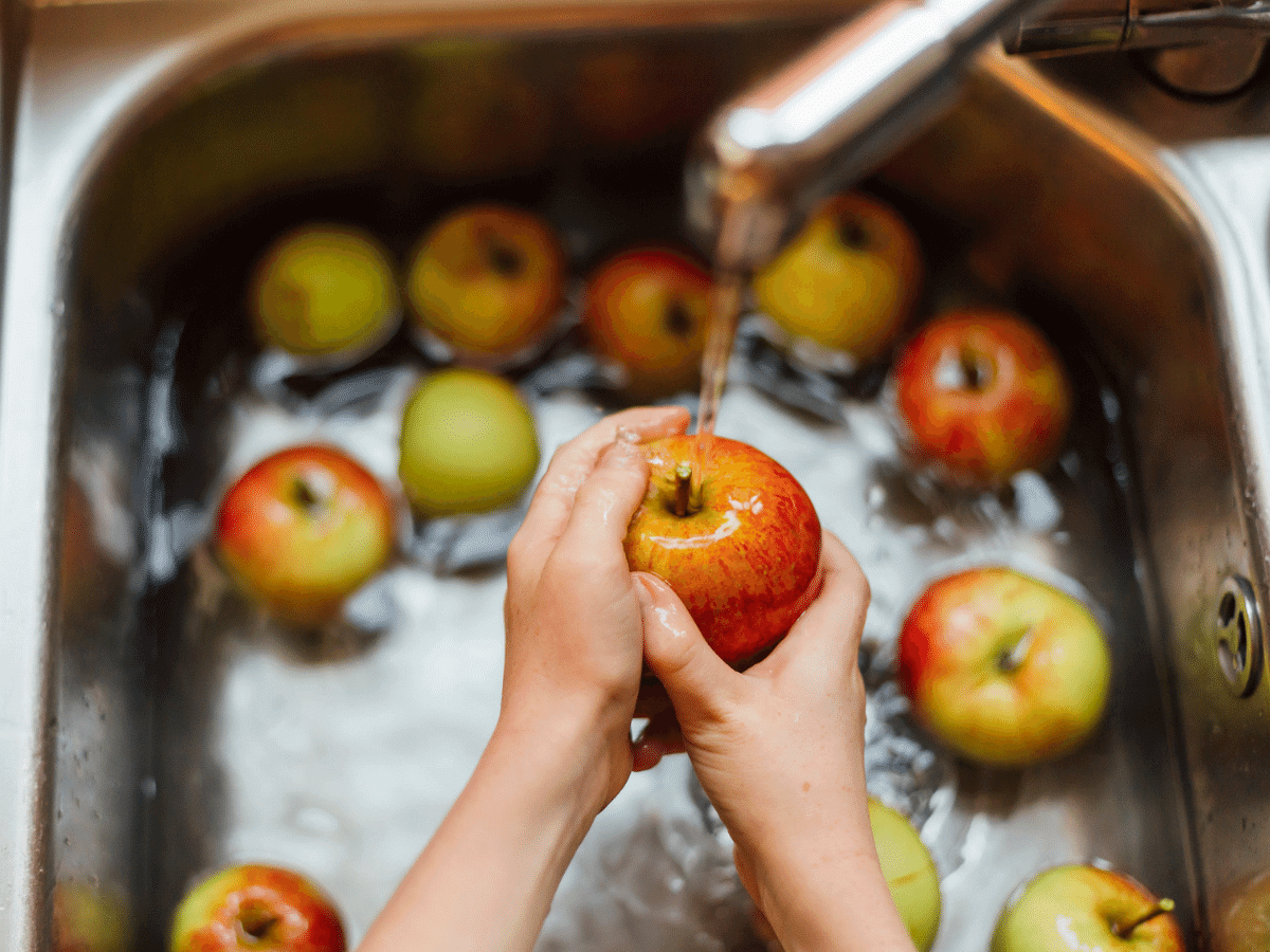 How to Wash Fruits & Vegetables