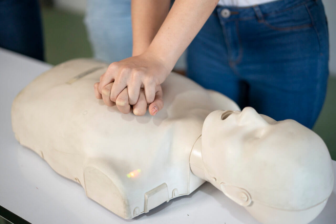 Hands-Only CPR And When To Use It - Baptist Health